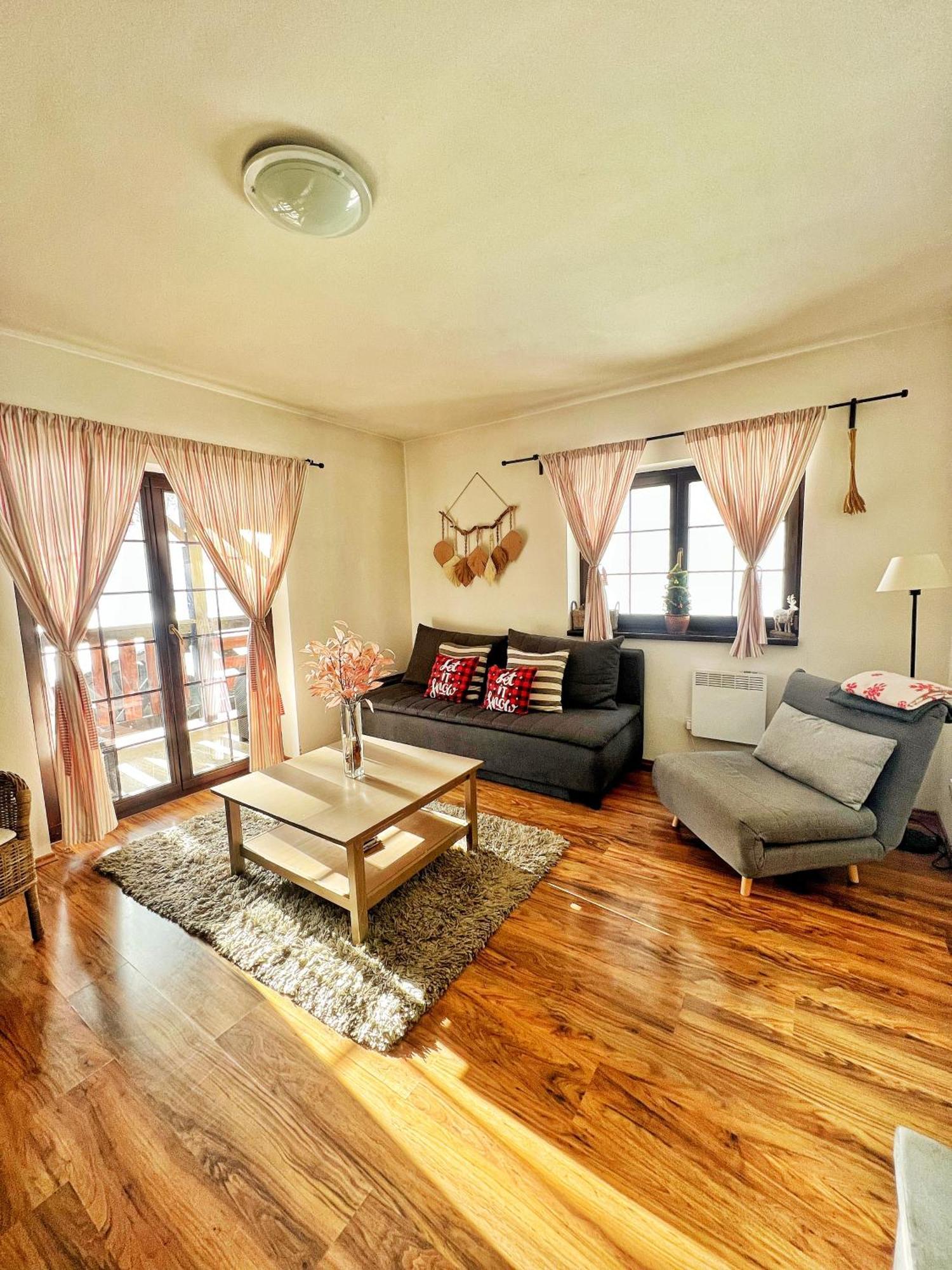 Apartment Barbora 7 Ruzomberok Luaran gambar